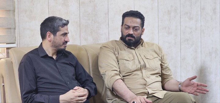 برگزاری جلسه مدیرعامل سازمان خدمات و مشارکت اجتماعی با فرمانده نیروهای حشد الشعبی در زرباطیه عراق 