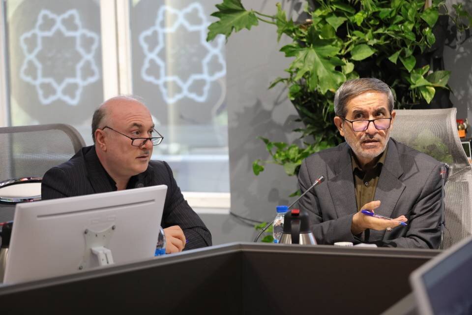 انسجام اجتماعی محلات با حمایت مدیریت شهری منطقه ۱۳ تقویت میشود/ نگاه مردمی و پاسخگو بودن شهردار منطقه ۱۳ شایسته تقدیر است