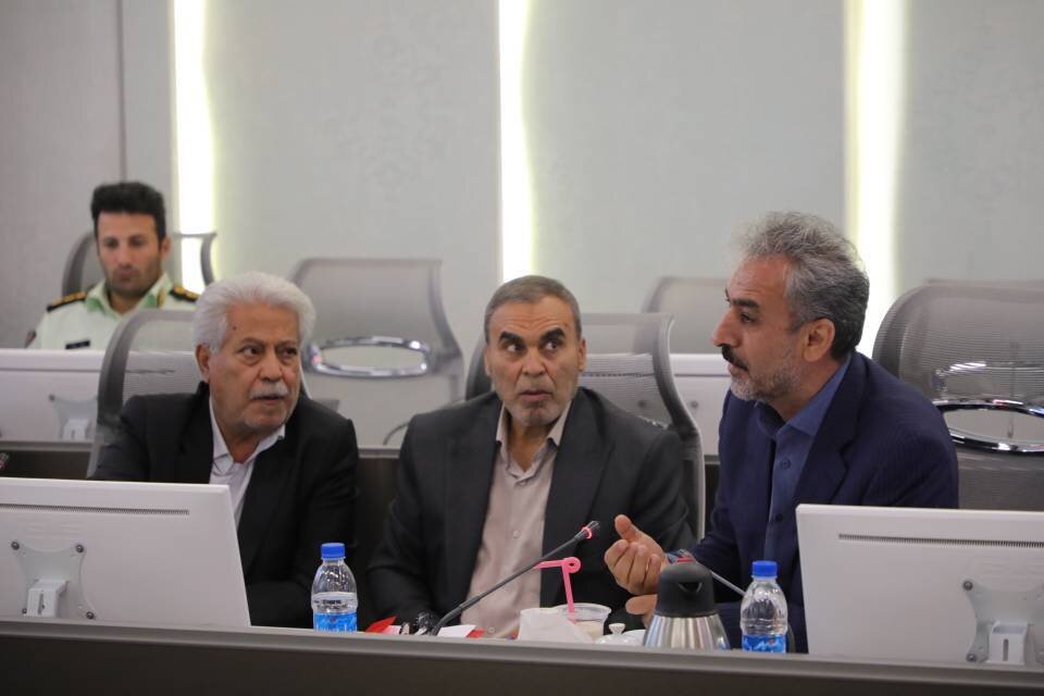 انسجام اجتماعی محلات با حمایت مدیریت شهری منطقه ۱۳ تقویت میشود/ نگاه مردمی و پاسخگو بودن شهردار منطقه ۱۳ شایسته تقدیر است