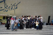 بازدید خبرنگاران از موزه خودروهای قدیمی به مناسبت روز خبرنگار؛ معرفی گنجینه‌های گردشگری منطقه ۲۱