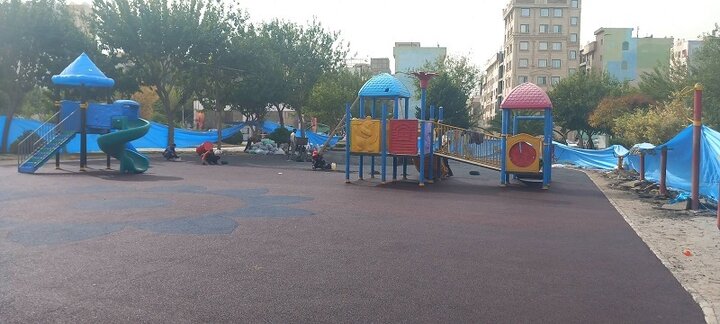 نصب ۱۶ مجموعه بازی کودکان در بوستان‌های منطقه ۱۹ طی ۱۶ ماه گذشته