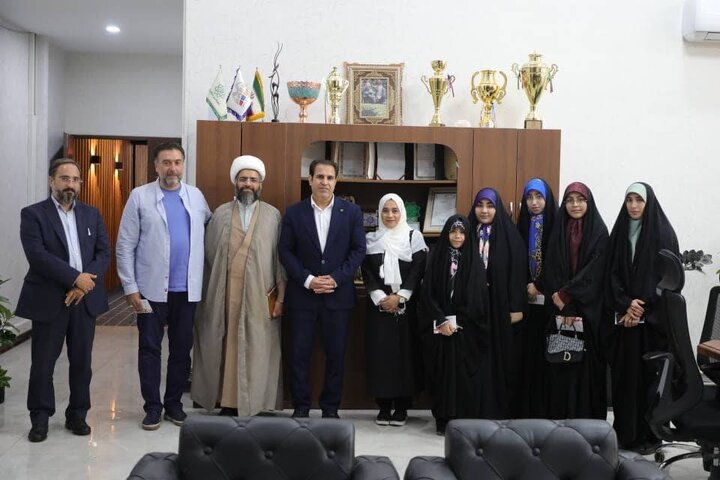 نوجوانان منطقه۱۳ سفیران خدمت و فرهنگ عاشورایی در موکب محبان‌الرضا (ع)