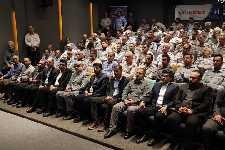 افتتاح فاز دوم ناوگان برقی تهران با ۲۰۱ دستگاه اتوبوس جدید همزمان با بازگشایی مراکز آموزشی