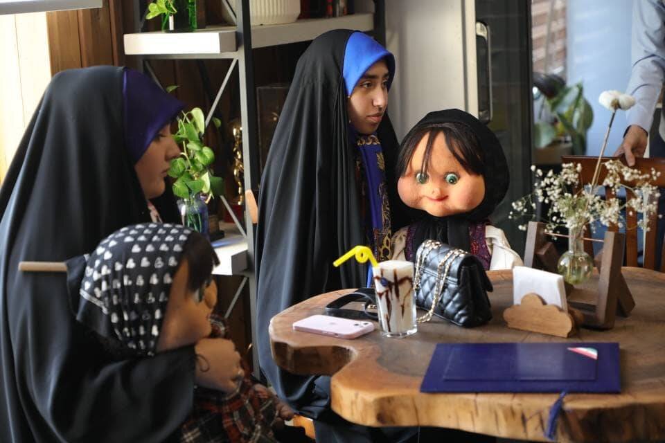 نوجوانان منطقه۱۳ سفیران خدمت و فرهنگ عاشورایی در موکب محبانالرضا (ع)