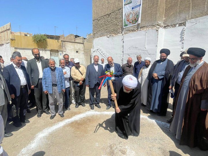 آیین کلنگ‌زنی مسجد شیخ طاهر؛ تلفیق معماری نوین با توسعه خدمات فرهنگی محله نفرآباد