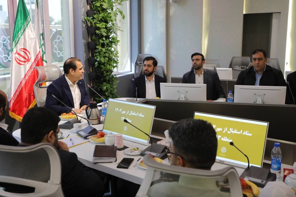 استقبال از مهر، فرصتی برای ارائه بهترین خدمات به دانشآموزان و خانوادهها/ نوسازی فضای مدارس شرق تهران همزمان با فصل پاییز