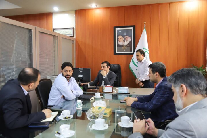 گفت‌وگوی بی‌واسطه شهردار منطقه ۷ با شهروندان از طریق سامانه ۱۳۷ پلاس