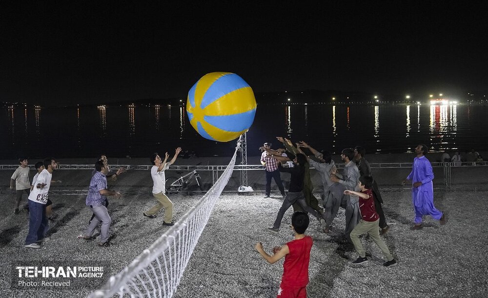 جشن «ایران عزیز»