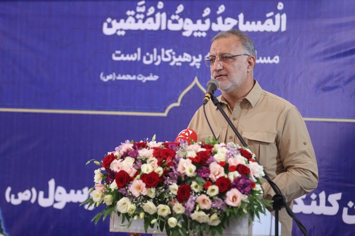 انعقاد تفاهم‌نامه‌ با آموزش و پرورش برای مشارکت در احداث و نوسازی مدارس/ عملیات نوسازی و بهسازی ۱۶۵ مسجد آغاز شده است