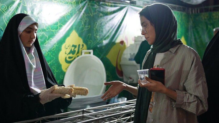  موکب‌ها و دهکده اقوام ایرانی میزبان شهروندان در جشن میلاد پیامبر (ص)