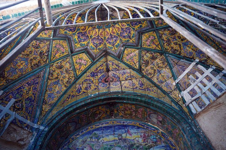 سقاخانه تاریخی کربلایی عباسعلی در مسیر مرمت