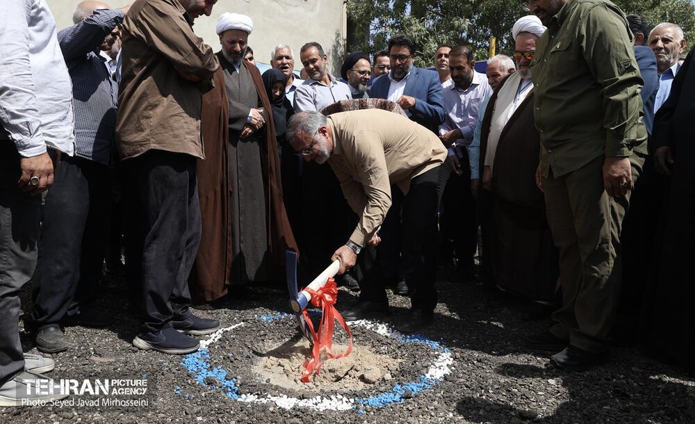 آیین کلنگ‌زنی مسجد حضرت رسول (ص) در منطقه ۱۸