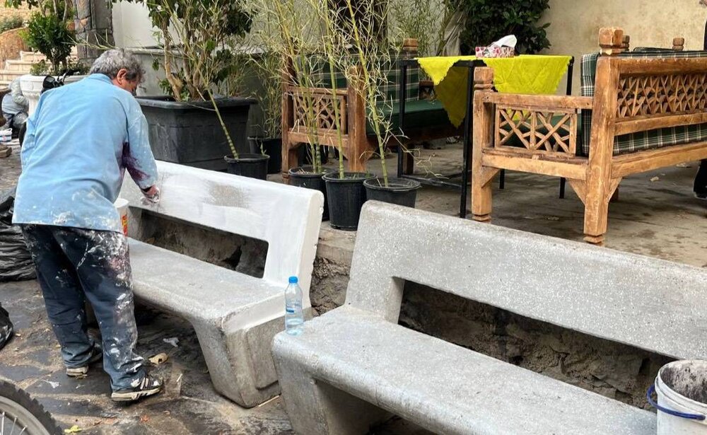 رنگ‌آمیزی و کاشت درختچه برای زیباسازی مسیر گردشگری دربند