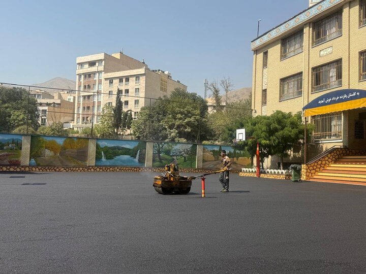 آسفالت ۳۰ مدرسه منطقه یک در طرح استقبال از مهر 