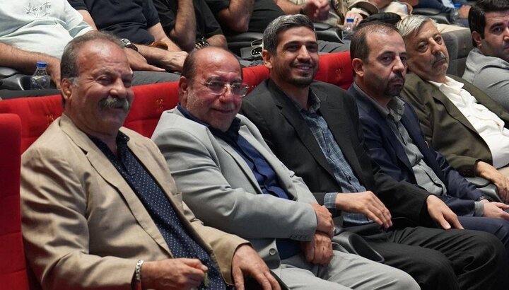 ۲۰۰ میلیون به منظور آزادسازی زندانیان جرایم غیر عمد و ۵۰۰ پک لوازم التحریر برای دانش آموزان کم برخوردار در آستانه ماه مهر 