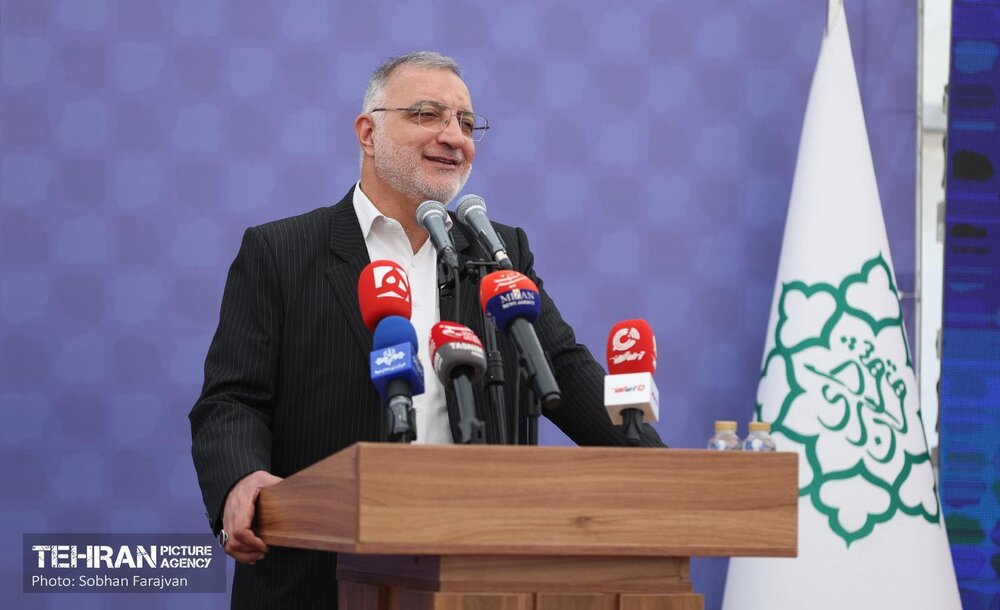 آیین بهره‌برداری از ۲۰۱ دستگاه اتوبوس برقی