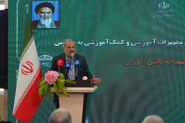  از افتتاح مدرسه محسن حراجی در منطقه14 تا «هدیه شهدا» به دانش آموزان