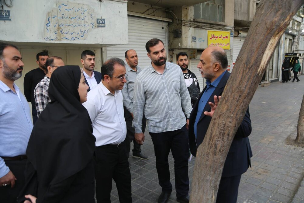 طرح ۳۶۰ درجه در منطقه ۱۰؛ فیاض روند تحول شهری را از نزدیک بررسی کرد