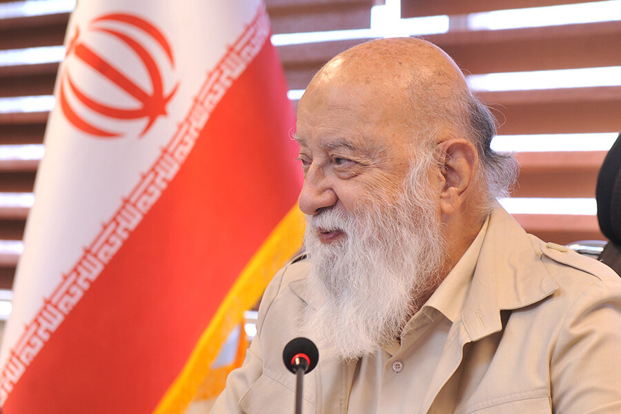 چمران در بازدید از سازمان فاوا