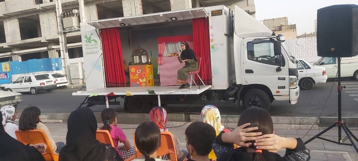برپایی تماشاخانه سیار برای کودکان در ۴۰ محله پایتخت