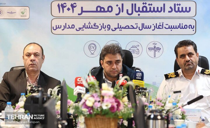 تشریح آخرین وضعیت محورهای اصلی در ۴ منطقه پایتخت که بیشترین بار ترافیکی را دارند/ سرویس‌دهی ویژه اتوبوسرانی در محدوده مراکز آموزشی پرتردد