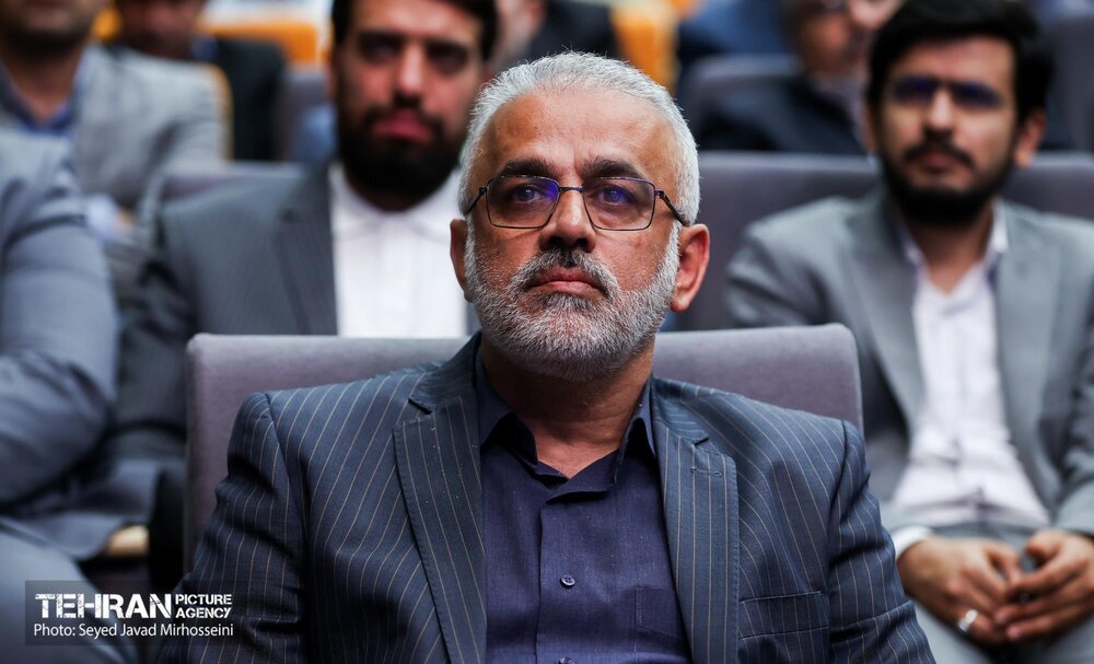 آیین تقدیر از چهار دهه خدمات علی محمد مختاری