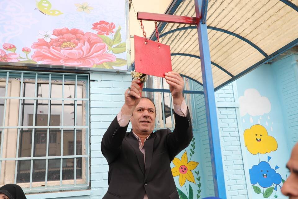 نام شهیده خردسال جنگ ۱۲ روزه در آیین بازگشایی مدارس منطقه ۱۳ ماندگار شد