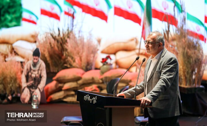 دیدار شهردار تهران با پیشکسوتان عرصه ایثار و شهادت منطقه 17
