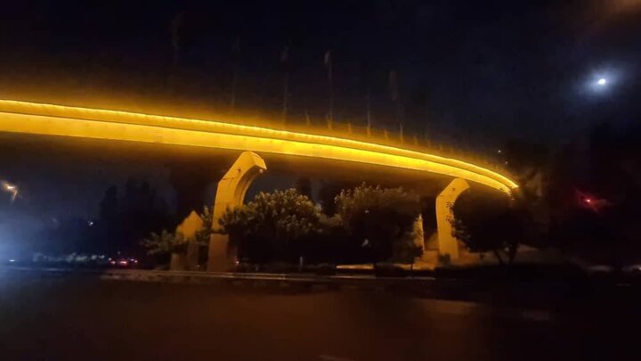 اجرای پروژه نورپردازی روی پل‌های حکیم- کردستان 