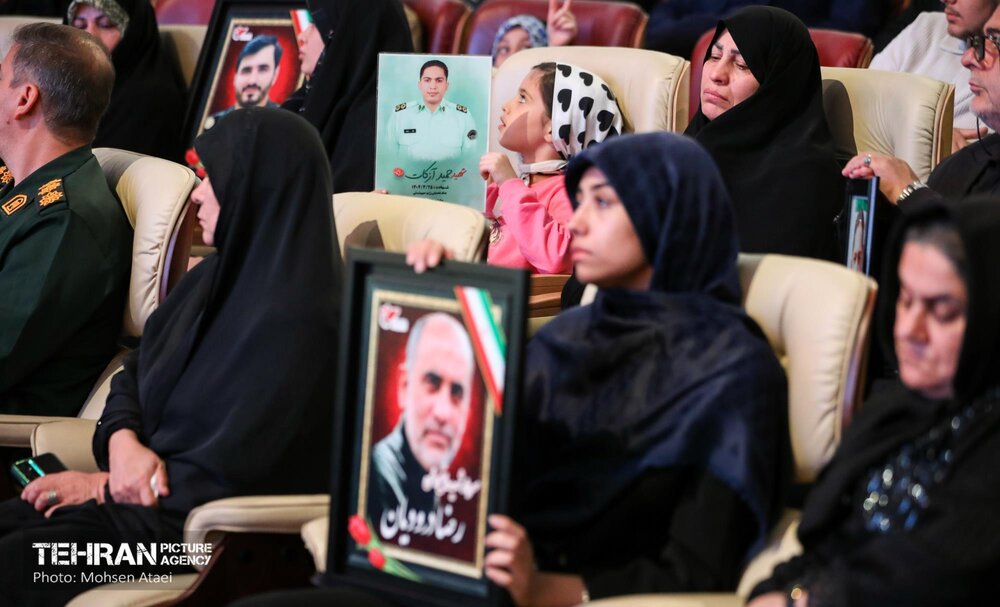 دیدار شهردار تهران با پیشکسوتان عرصه ایثار و شهادت منطقه 17