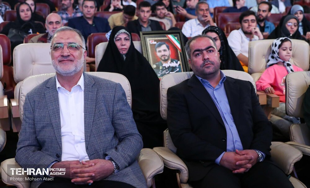 دیدار شهردار تهران با پیشکسوتان عرصه ایثار و شهادت منطقه 17