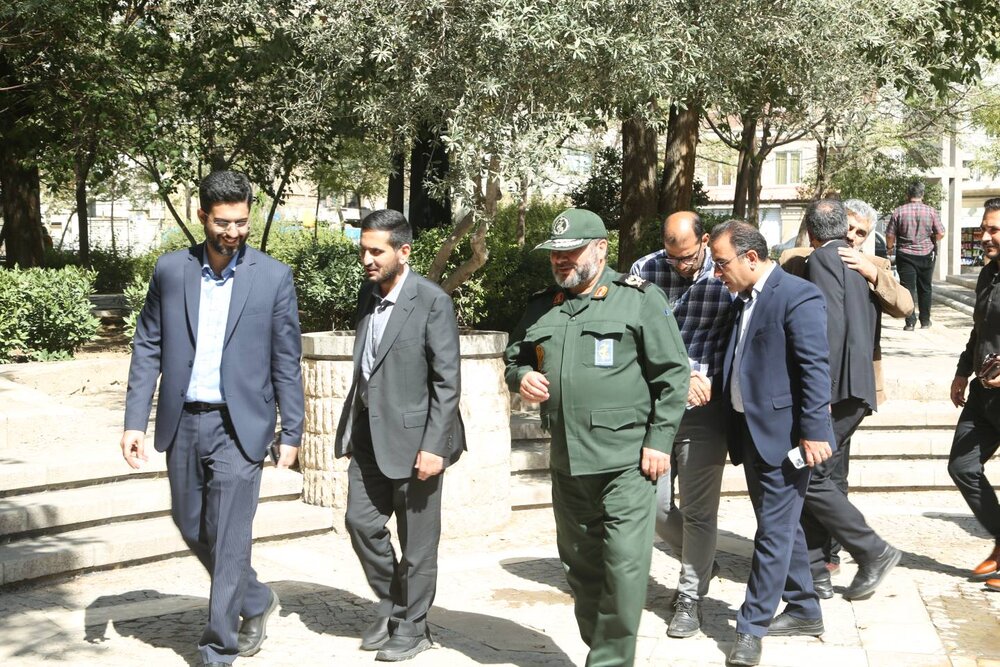 افتتاح حسینیه بوستان رضوان و برگزاری یادمان شهید گمنام در منطقه ۱۰