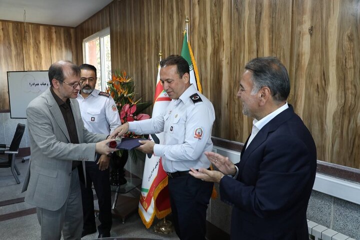 آتش‌نشانان، ایثارگران بی‌نام‌ونشان صحنه‌های بحران هستند