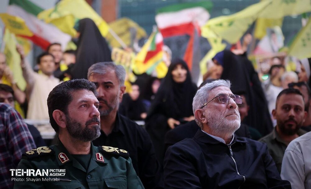 برگزاری بزرگداشت سالگرد شهادت فرماندهان مقاومت در میدان امام حسین(ع)