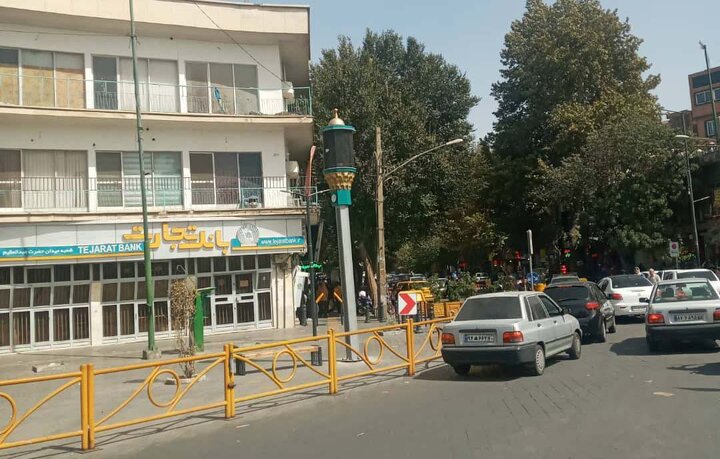 نصب سازه‌های مناره ای هوشمند اذان‌گو در منطقه ۲۰