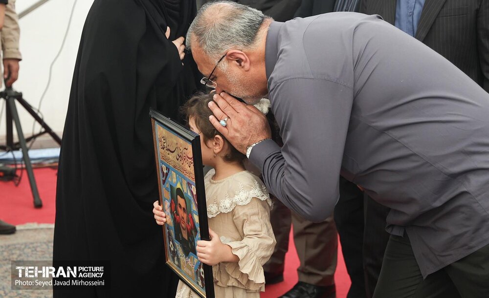 آیین رونمایی از بسته توسعه ماشین آلات تخصصی حوزه خدمات شهری