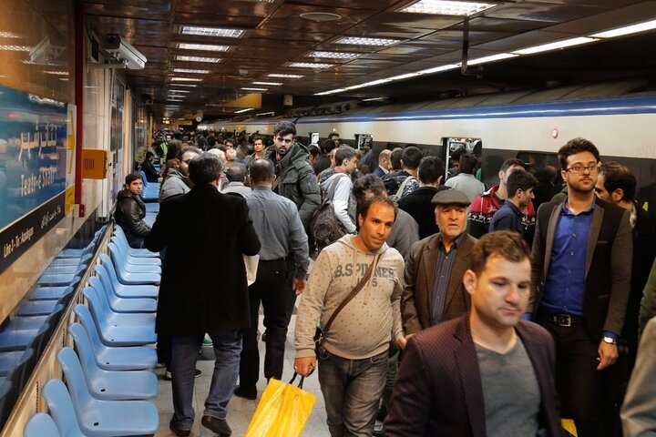 تردد در متروی تهران افزایش یافت/ ثبت ۵۳ میلیون و ۳۲۵ هزار سفر در شهریورماه