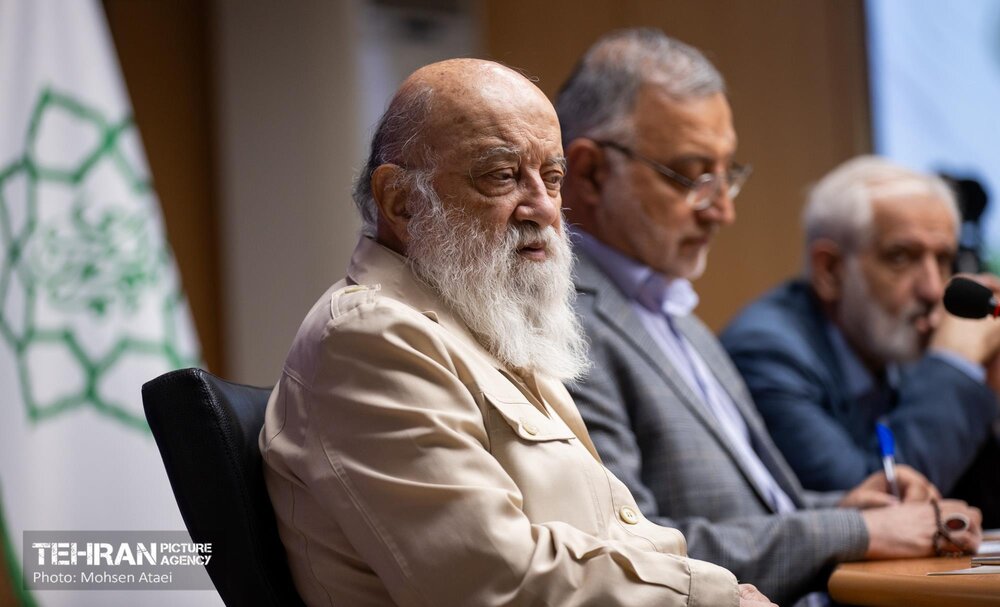 آئین رونمایى از سامانه نوین جامع املاک و مستغلات شهردارى تهران