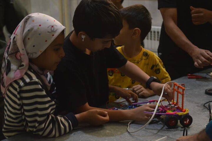 برگزاری اولین دوره مسابقات رباتیک حوزه مقاومت بسیج ۱۵۱ قدس ناحیه کربلا با همکاری سرای محله شمیران نو