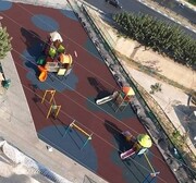 فضاهای بازی کودکان در بوستان‌های منطقه ۱۳ ایمن‌تر شد