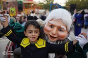 جشن بزرگ هفته ملی کودک در منطقه ۸؛ جایی برای لبخندهای خانوادگی 