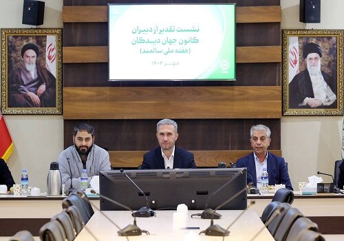 تقویت ارتباط نسل‌ها، نیاز ضروری جامعه امروز است