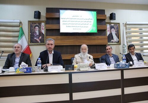 برگزاری نشست هم‌اندیشی رئیس و اعضای شورای شهر تهران با روسای هیأت امنای محلات ۲۹گانه منطقه ۵