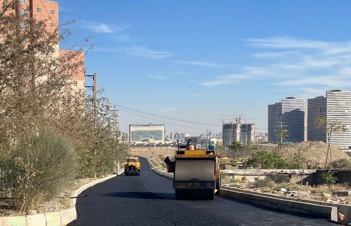 اتمام عملیات روکش مکانیزه معبر مهسان در منطقه ۲۲