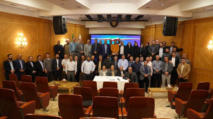 نشست هم‌اندیشی شهر آرمانی به میزبانی سازمان خدمات و مشارکت‌های اجتماعی در مشهد مقدس برگزار شد