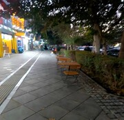 آغاز طرح ساماندهی معابر و جمع‌آوری میز و صندلی اصناف در منطقه ۸ 