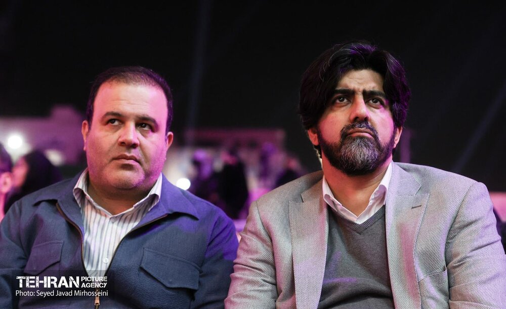 رویداد «شب ایران» در میدان انقلاب اسلامی