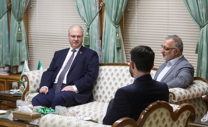 تشکیل کارگروه مشترک تهران و مینسک/ آماده ارتقاء همکاری‌ها با بلاروس در زمینه حمل‌ونقل هستیم