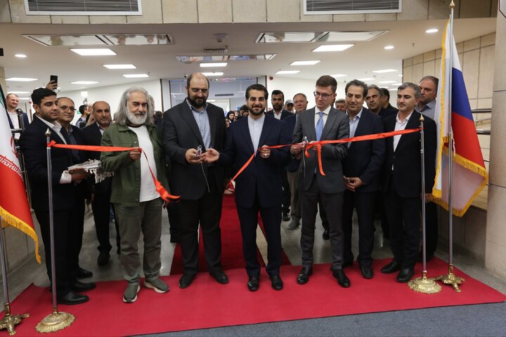 «نقش دوستی» ایران و روسیه در کوشک باغ هنر
