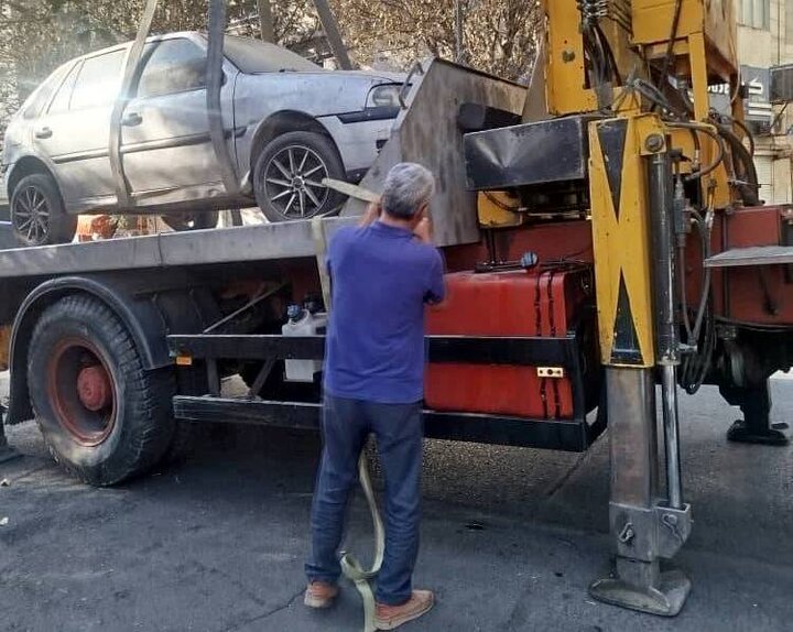 اجرای طرح جمع‌آوری خودروهای فرسوده در منطقه ۹